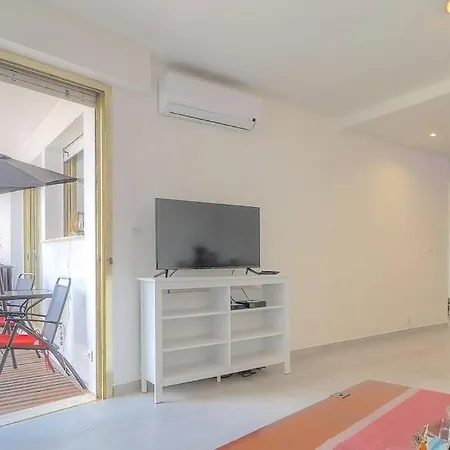 Bristol Apartment